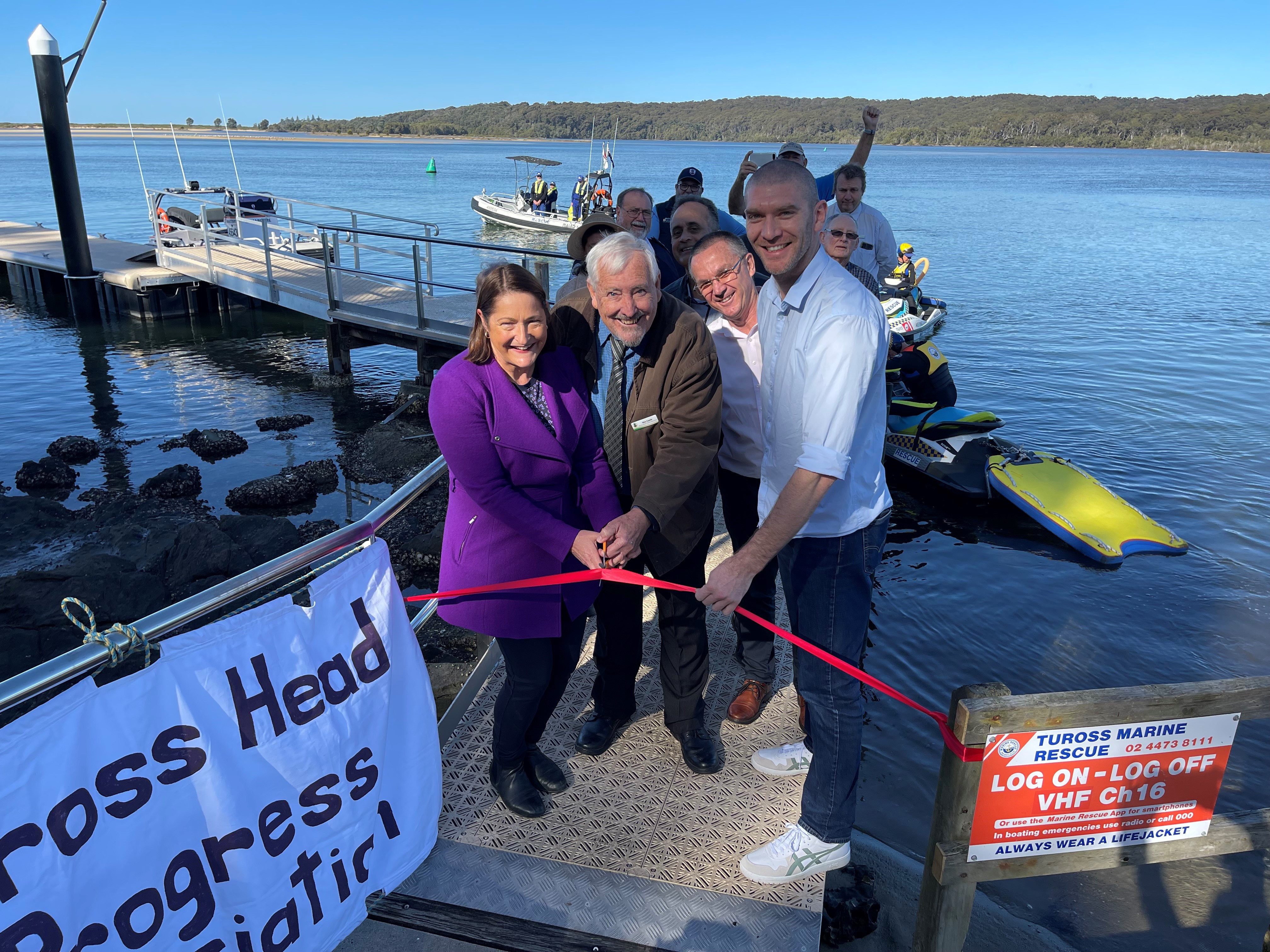 Media release: Community celebrates new jetty and pontoon  Main Image