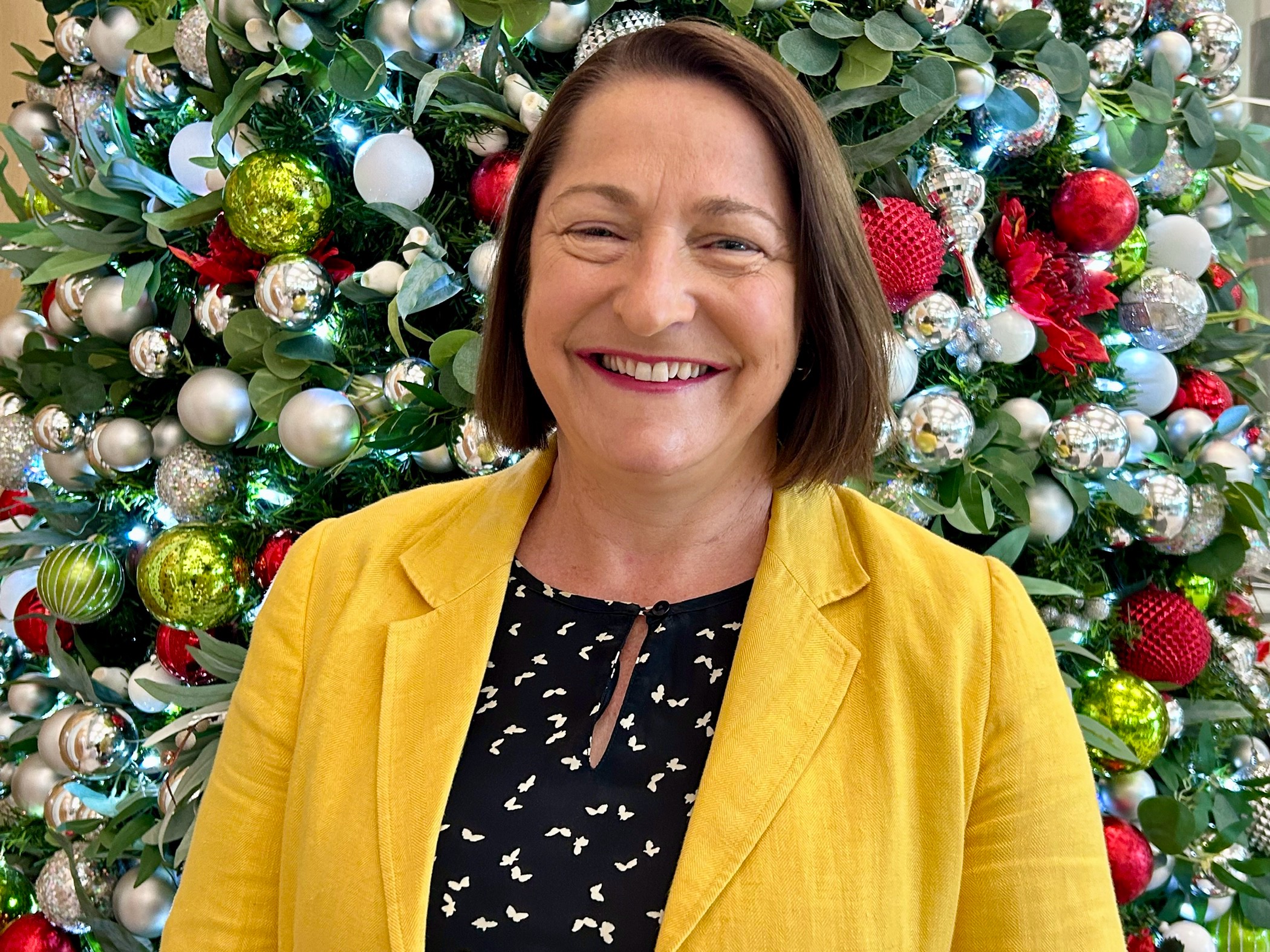 MEDIA RELEASE: Fiona Phillips launches Christmas food drive for two local charities Main Image